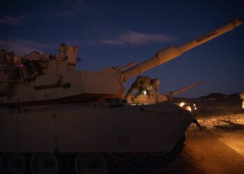 At Army experiment, experts tinker with tanks and communications kit