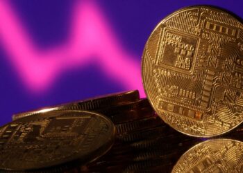 Silvergate’s deepening crisis jolts crypto stocks