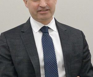 INTERVIEW: Foreign Investors Want More English Info from TSE Firms