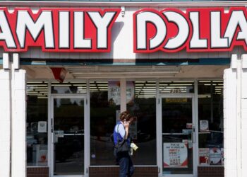 More than 1,300 stores are closing across the US in 2024. Here’s the list.