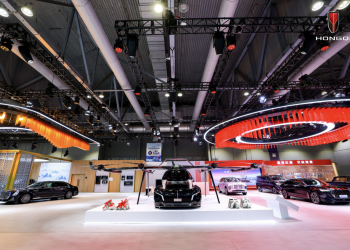 HONGQI تستعرض الفخامة الشرقية في معرض هونغ كونغ الدولي للسيارات وسلسلة التوريد 2025